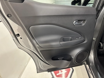 Image véhicule Nissan JUKE (20) Image véhicule Nissan JUKE (20)