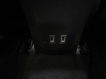 Image véhicule  Opel MOKKA (35)