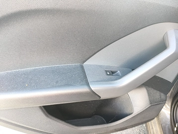 Image véhicule  Volkswagen T-CROSS (15)