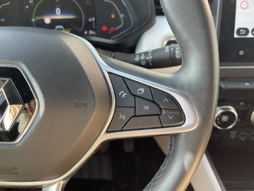 Image véhicule  Renault CLIO (11)