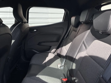 Image véhicule  Renault CLIO (7)