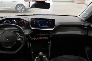 Image véhicule  Peugeot 208 (13)