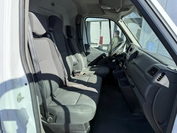 Image véhicule Renault MASTER (23) Image véhicule Renault MASTER (23)