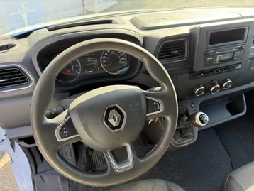 Image véhicule Renault MASTER (17) Image véhicule Renault MASTER (17)