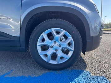 Image véhicule  Jeep AVENGER (9)