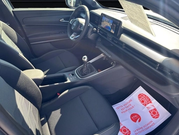 Image véhicule  Jeep AVENGER (17)