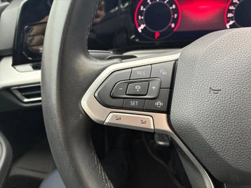 Image véhicule  Volkswagen GOLF (22)