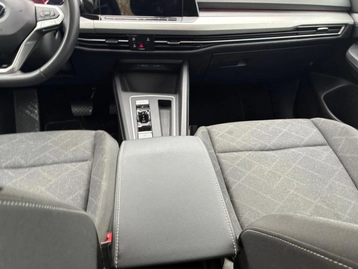 Image véhicule  Volkswagen GOLF (32)