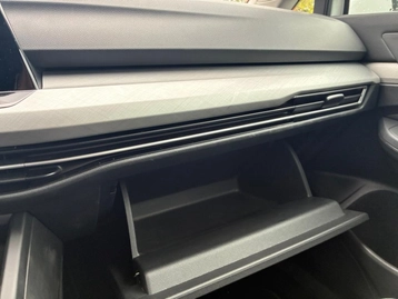 Image véhicule  Volkswagen GOLF (36)