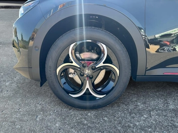 Image véhicule  Alfa Romeo JUNIOR (13)