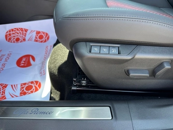 Image véhicule  Alfa Romeo JUNIOR (26)