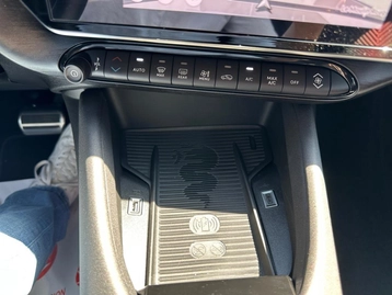 Image véhicule  Alfa Romeo JUNIOR (28)