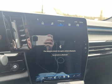 Image véhicule  Renault RAFALE (45)