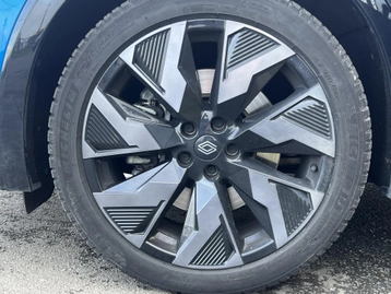 Image véhicule  Renault RAFALE (11)