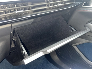 Image véhicule  Renault RAFALE (54)