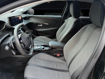 Image véhicule  Peugeot 208 (8)