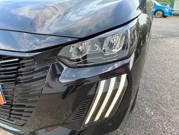 Image véhicule  Peugeot 208 (21)