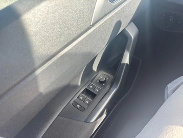 Image véhicule  Volkswagen TAIGO (12)