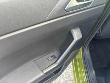 Image véhicule  Volkswagen TAIGO (13)
