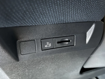 Image véhicule  Citroën C5 AIRCROSS (17)