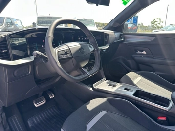 Image véhicule  Opel MOKKA (21)