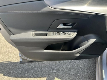 Image véhicule  Opel MOKKA (23)