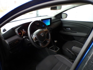 Image véhicule  Dacia SANDERO (7)