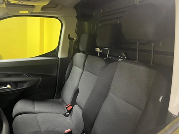 Image véhicule  Citroën BERLINGO (17)