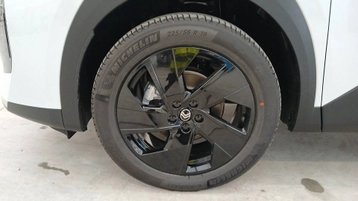 Image véhicule  Citroën C5 AIRCROSS (13)