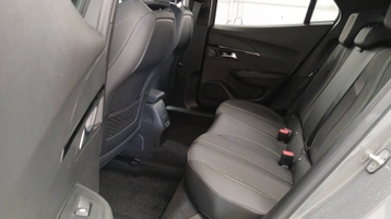 Image véhicule  Peugeot 2008 (12)