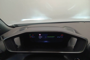 Image véhicule  Peugeot 2008 (4)