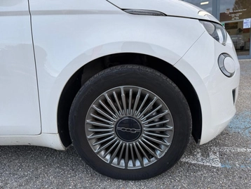 Image véhicule  Fiat 500 (9)