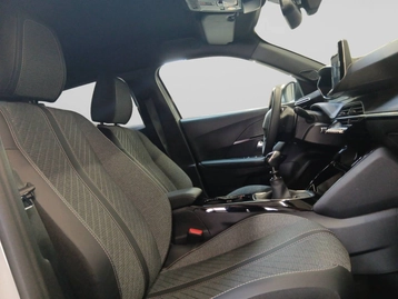 Image véhicule  Peugeot 2008 (13)