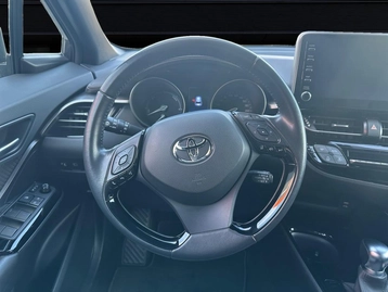 Image véhicule  Toyota C-HR (11)