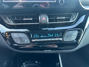 Image véhicule  Toyota C-HR (27)