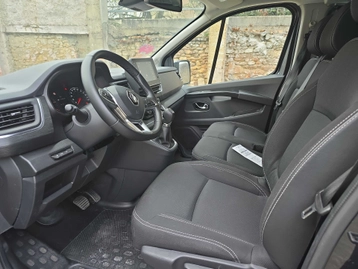 Image véhicule  Renault TRAFIC (2)