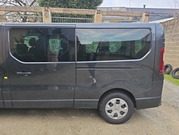 Image véhicule  Renault TRAFIC (4)