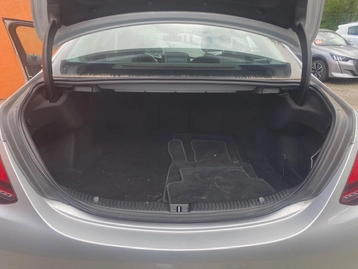 Image véhicule  Mercedes CLASSE C (18)