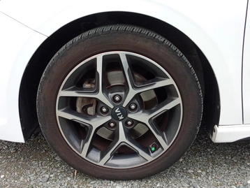 Image véhicule  Kia CEED (25)