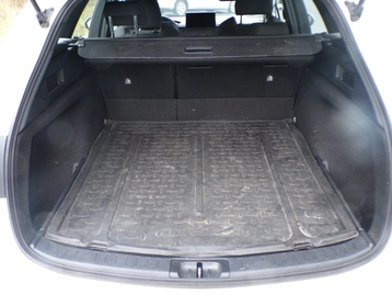 Image véhicule  Toyota COROLLA TOURING SPORTS (5)