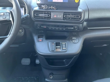 Image véhicule Citroën BERLINGO (10) Image véhicule Citroën BERLINGO (10)