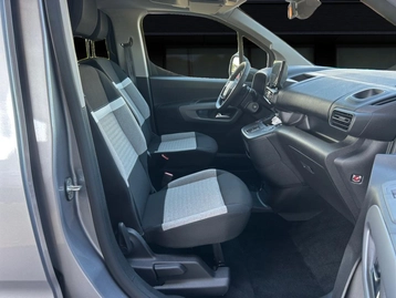 Image véhicule Citroën BERLINGO (14) Image véhicule Citroën BERLINGO (14)