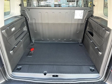 Image véhicule Citroën BERLINGO (16) Image véhicule Citroën BERLINGO (16)
