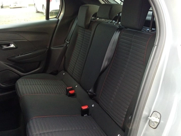 Image véhicule  Peugeot 208 (25)