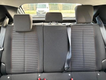 Image véhicule  Peugeot 208 (5)