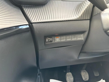 Image véhicule  Peugeot 208 (16)