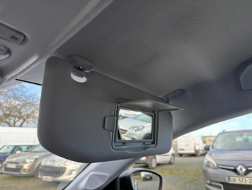 Image véhicule  Peugeot 208 (37)