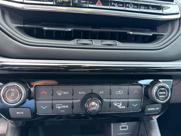 Image véhicule  Jeep COMPASS (32)