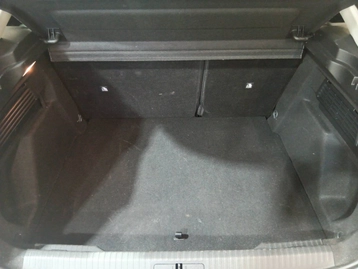 Image véhicule  Citroën C4 (12)