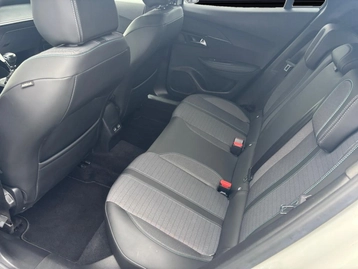 Image véhicule  Peugeot 2008 (11)